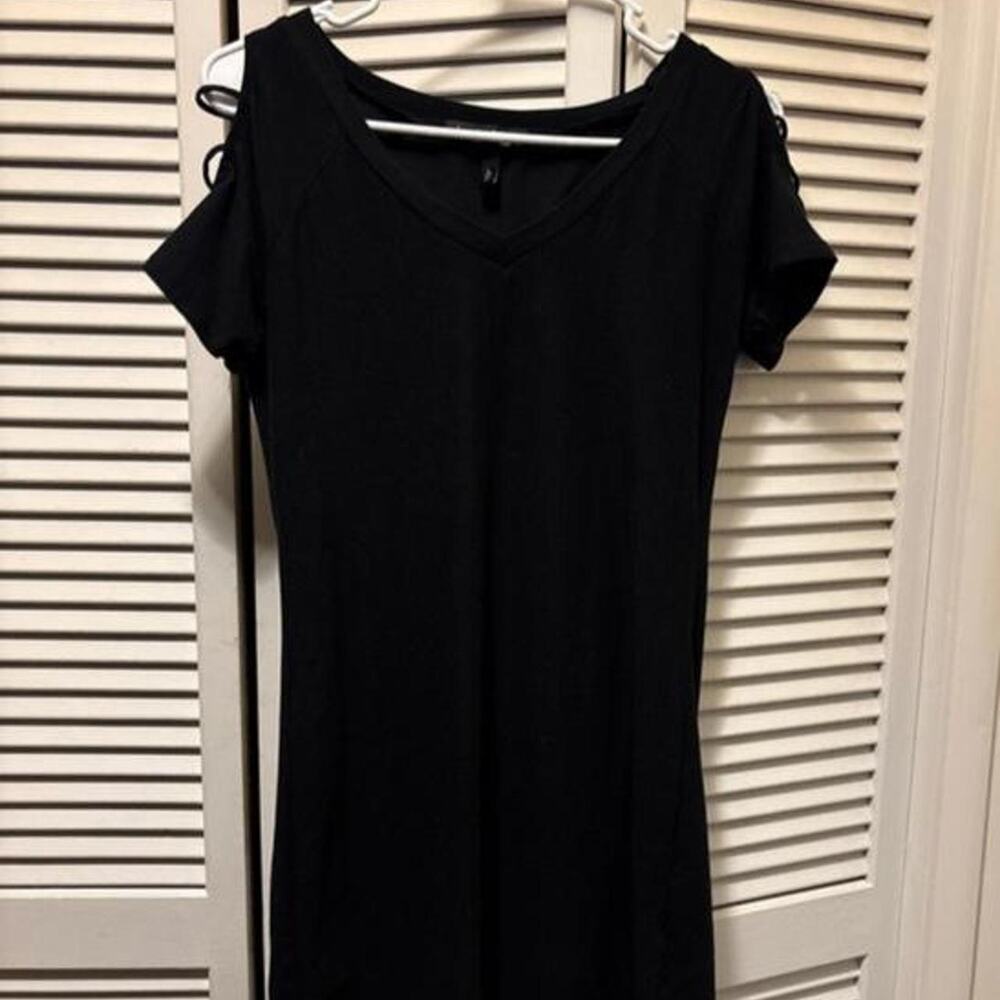 Black derek hart mini dress